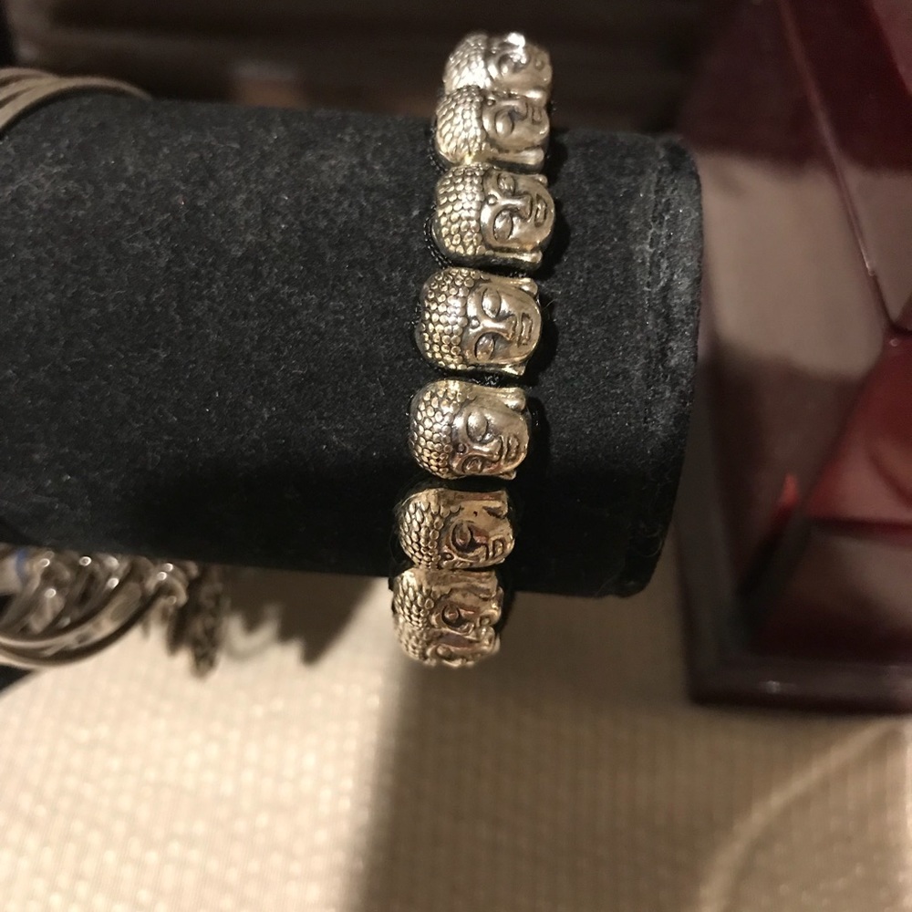 MEN’S HEAVY SILVER HEM BUDDHA BRACELET ~New - Picture 4 of 8